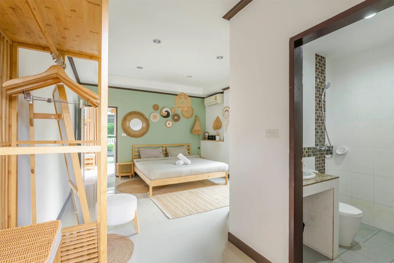 Jungle Apartment I — 8