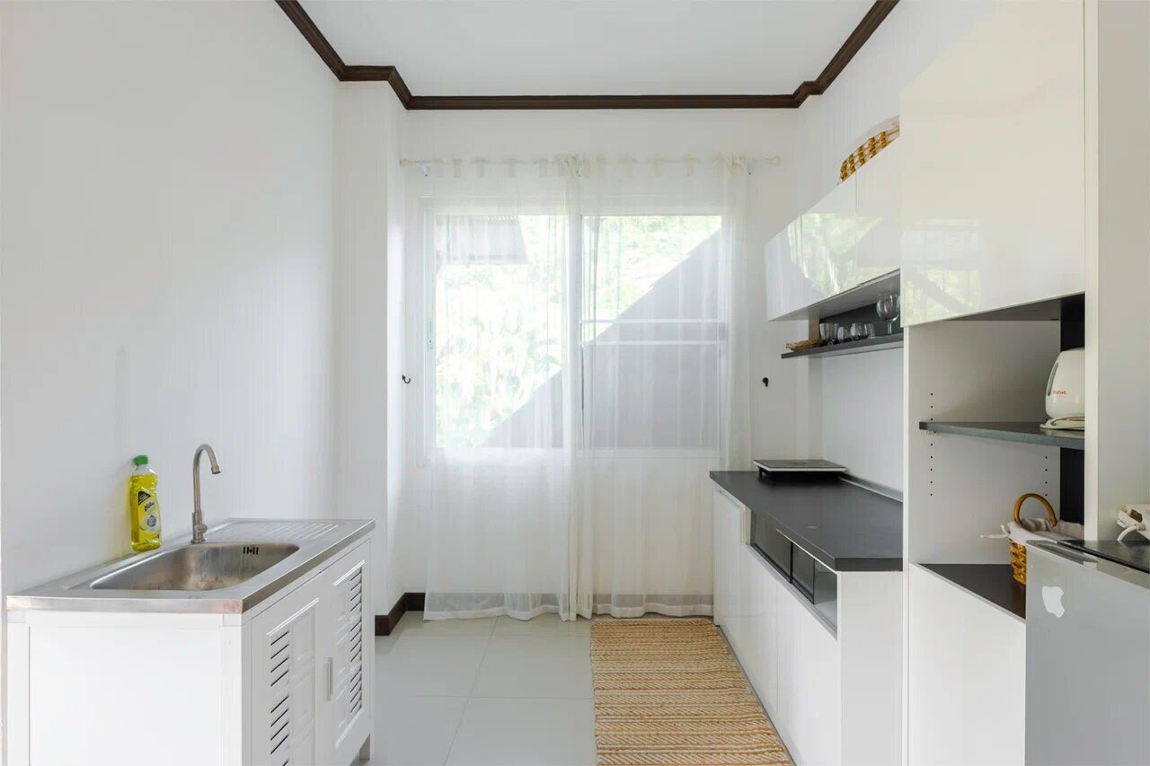 Jungle Apartment IV — 6