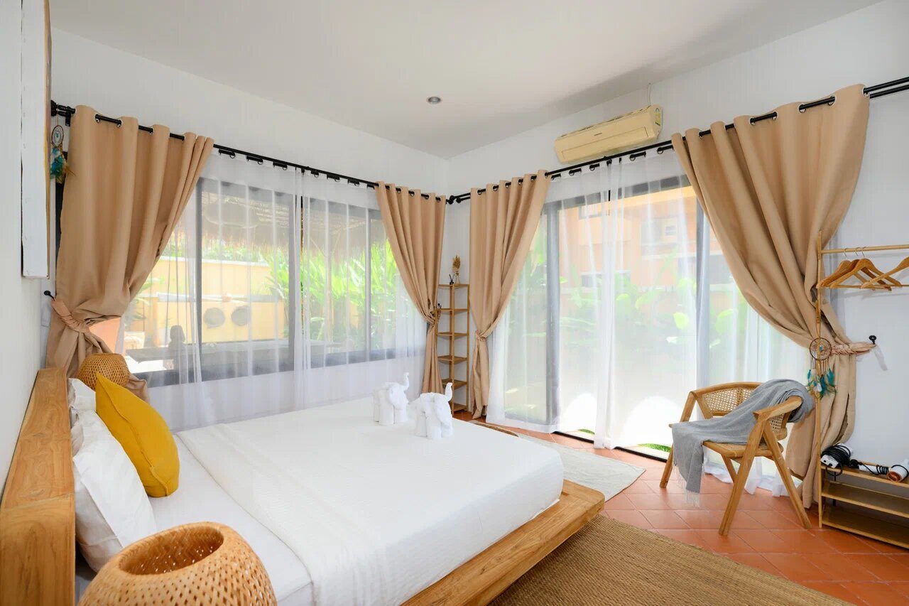 The Orange Villa — 14